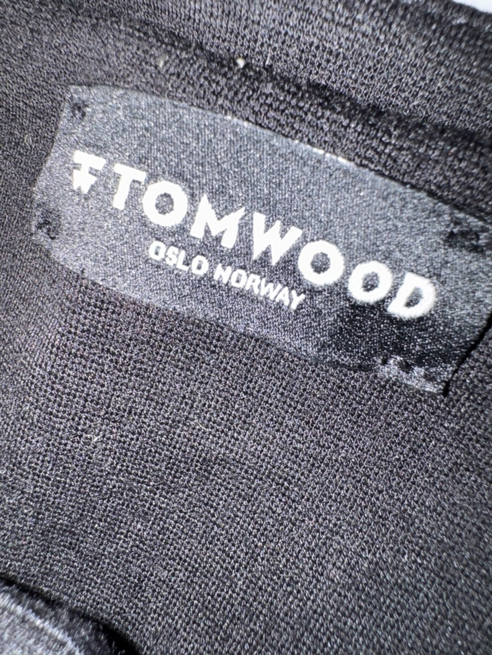 TOM WOOD Oslo Norway Black Button Tee - Picture 5 of 9